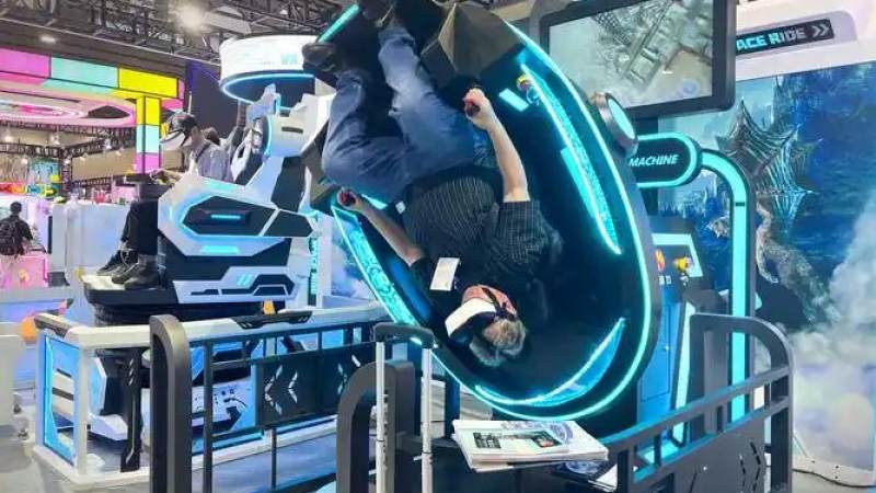 VR体感设备操作规则解读：从佩戴校准到安全退出的完整操作逻辑